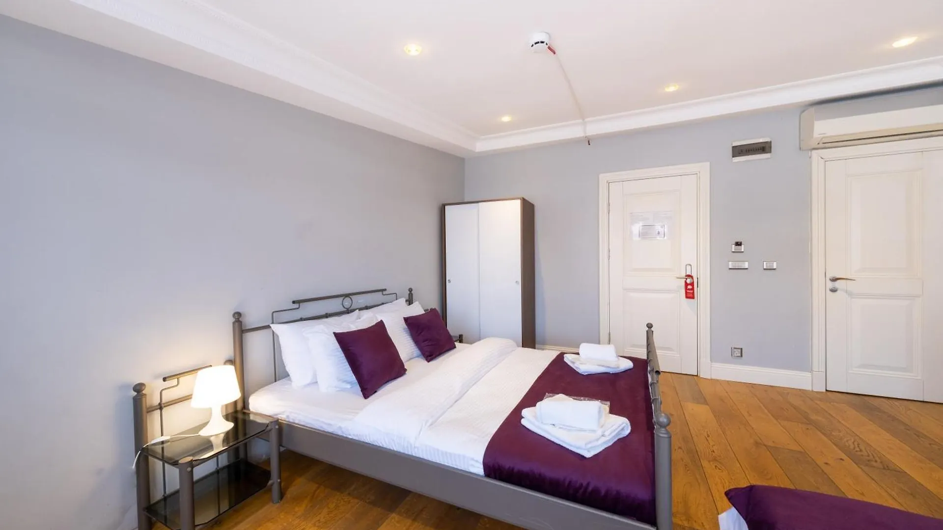 Framehome Suites Istanbul Hotel